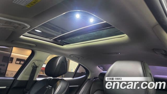 Genesis G70 Advanced, 2018 18