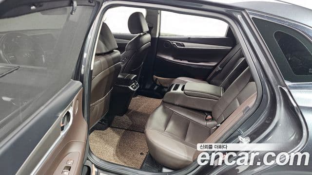 Hyundai The / новый New Grandeur IG Exclusive, 2020 17