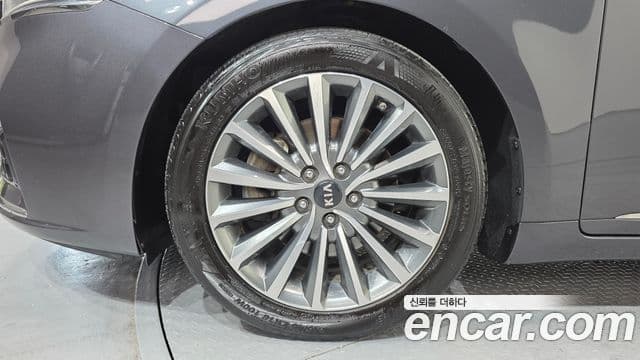 Kia All New K7 3.0 LPI Prestige (арендный автомобиль), 2017 все фото