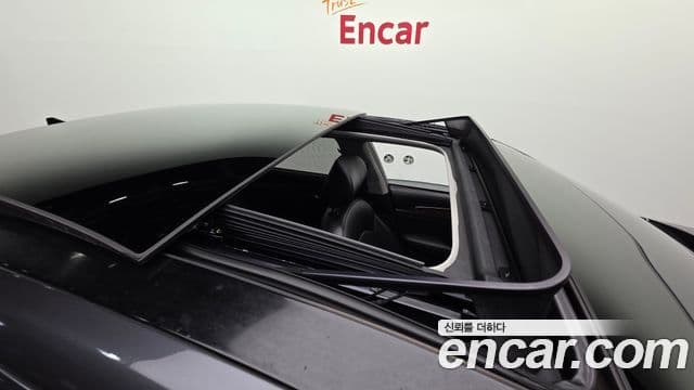 Kia All New K7 3.0 LPI Prestige (арендный автомобиль), 2017 11