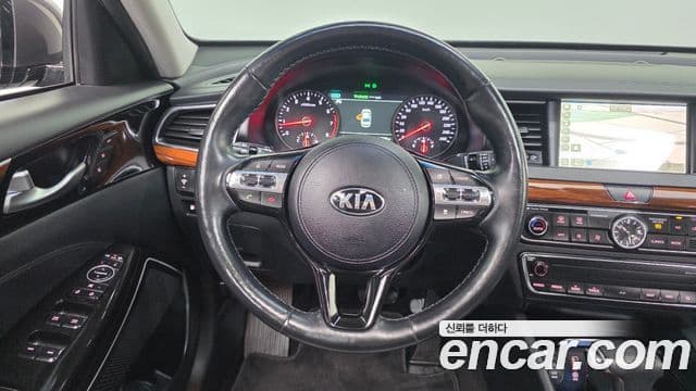 Kia All New K7 3.0 LPI Prestige (арендный автомобиль), 2017 13