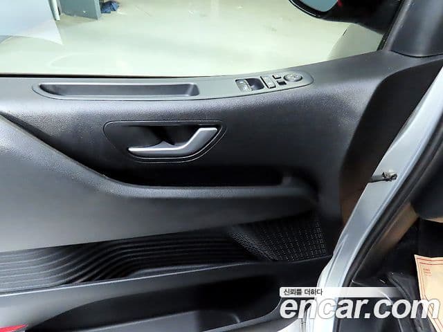 Hyundai Staria Modern, 2022 все фото