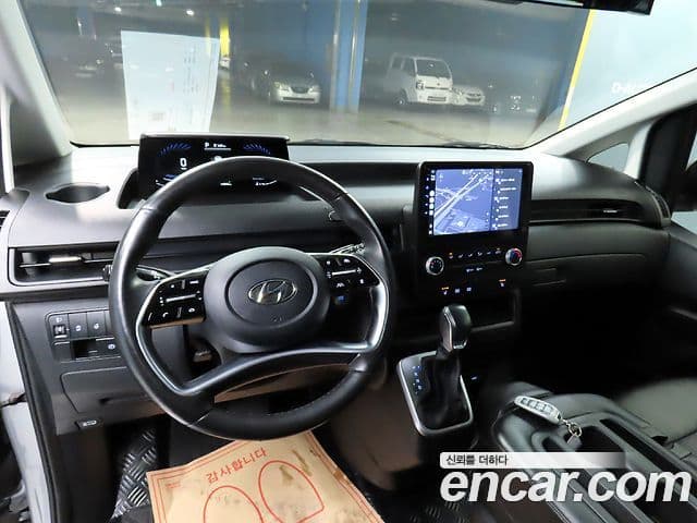 Hyundai Staria Modern, 2022 11