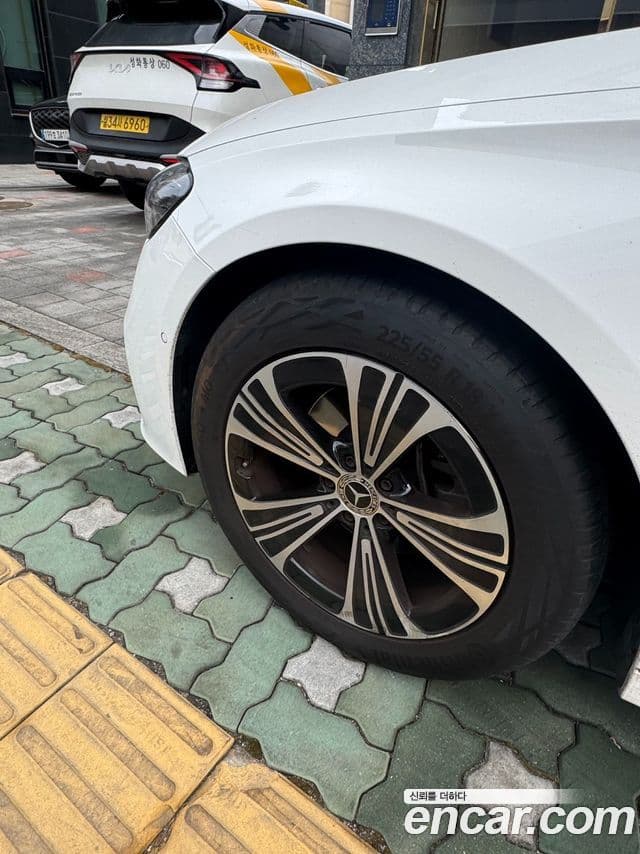 Mercedes-Benz E-класс W214 Avantgarde, 2024 10