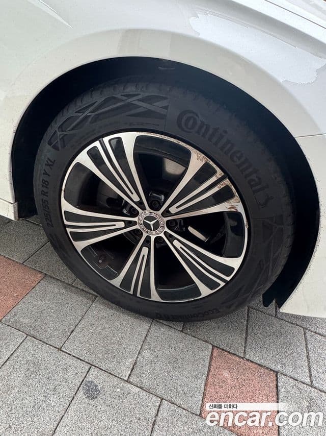 Mercedes-Benz E-класс W214 Avantgarde, 2024 14