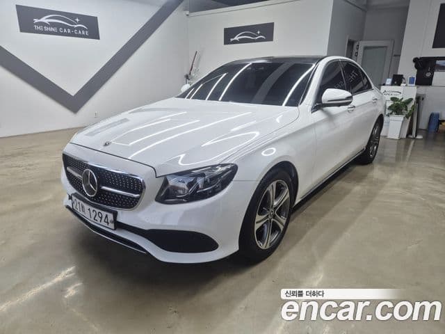 Mercedes-Benz E-класс W213 E300 4MATIC Avantgarde Intelligent Drive, 2017 1