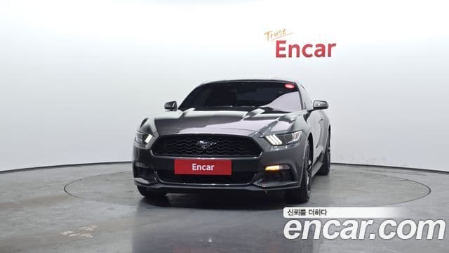 Ford Mustang купе, 2017 3