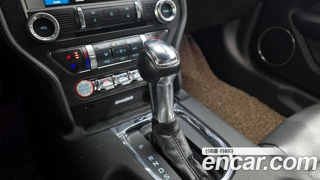 Ford Mustang купе, 2017 9