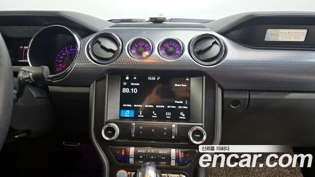 Ford Mustang купе, 2017 14