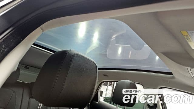 Jaguar E-PACE P250 SE, 2018 18