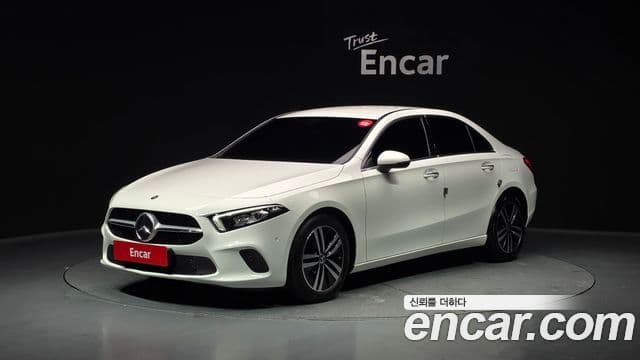 Mercedes-Benz A-класс W177 A220 седан, 2021 1
