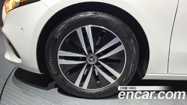 Mercedes-Benz A-класс W177 A220 седан, 2021 все фото