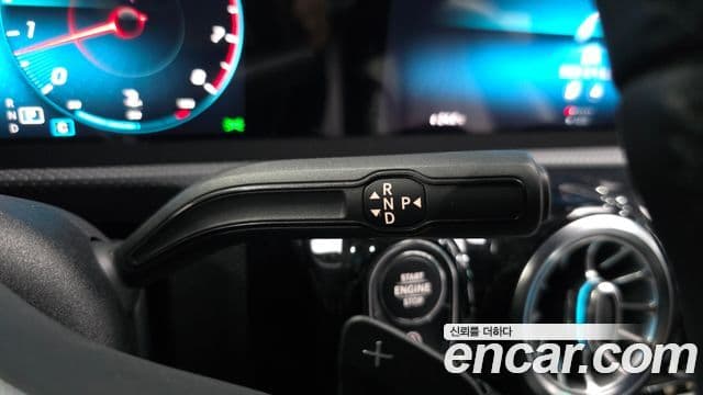 Mercedes-Benz A-класс W177 A220 седан, 2021 9