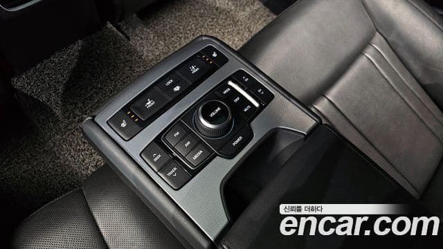 Genesis G80 Prestige, 2018 18