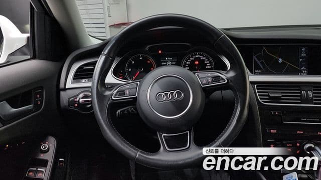 Audi New A4 B8, 2015 13