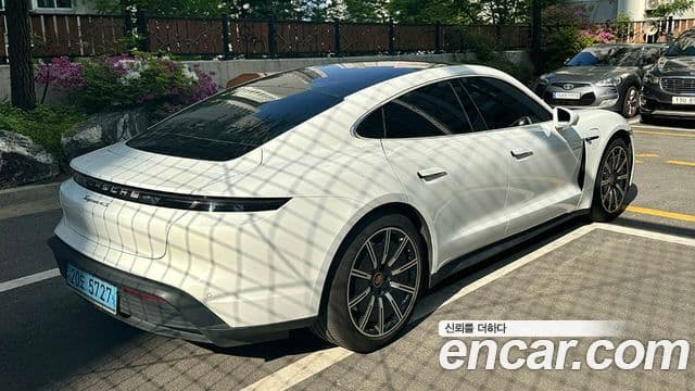 Porsche 타이칸 4S, 2021 все фото
