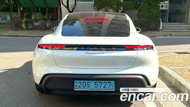 Porsche 타이칸 4S, 2021 7