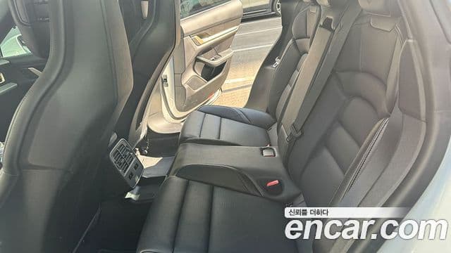 Porsche 타이칸 4S, 2021 16