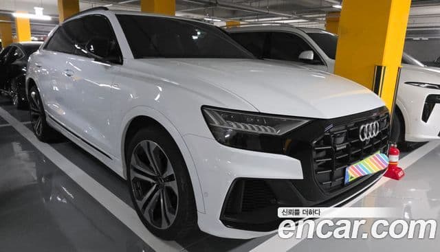 Audi Q8 (4M) Premium, 2023 1