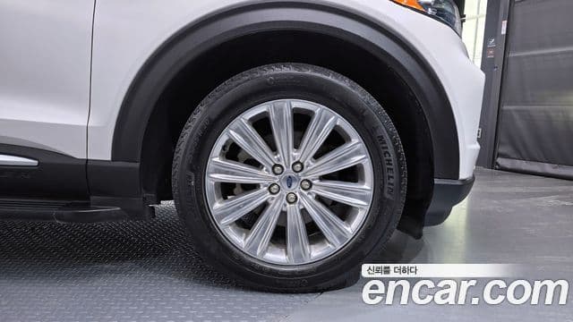 Ford Explorer 6세대 2.3 Limited 4WD, 2020 все фото
