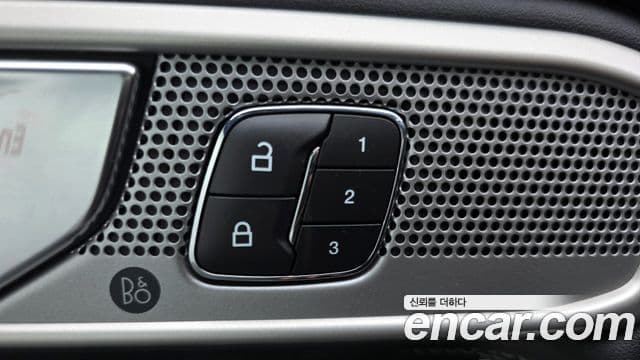 Ford Explorer 6세대 2.3 Limited 4WD, 2020 17