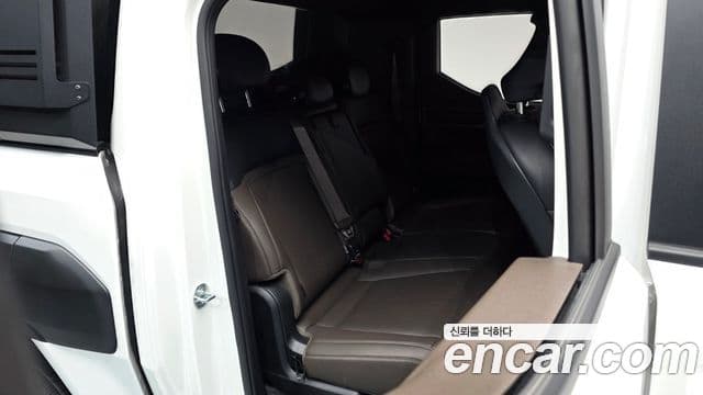 Kia 타스만 Adventure, 2026 11