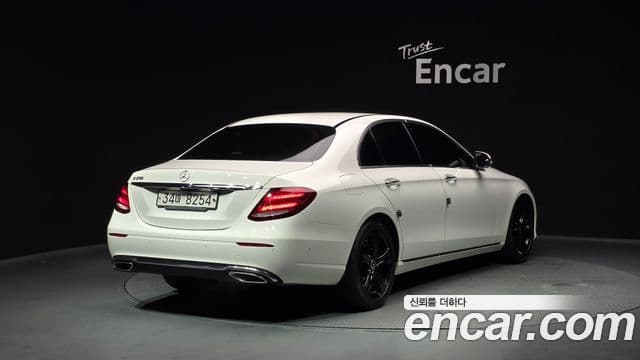 Mercedes-Benz E-класс W213 Avantgarde, 2018 2