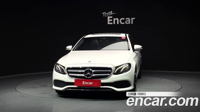 Mercedes-Benz E-класс W213 Avantgarde, 2018 3