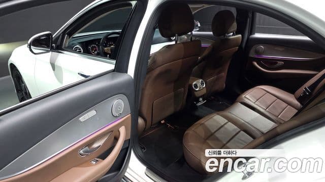 Mercedes-Benz E-класс W213 Avantgarde, 2018 12