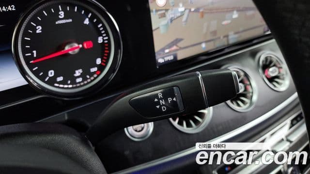 Mercedes-Benz E-класс W213 E220d купе, 2019 9