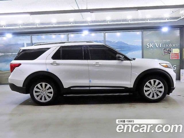 Ford Explorer 6세대 2.3 Limited 4WD, 2022 3