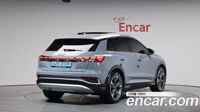 Audi Q4 e-Tron (F4) Premium, 2023 2