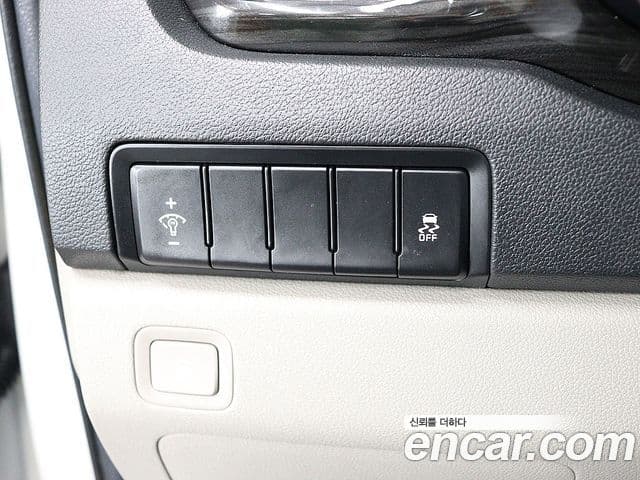 Kia The / новый New Carnival VIP, 2019 12