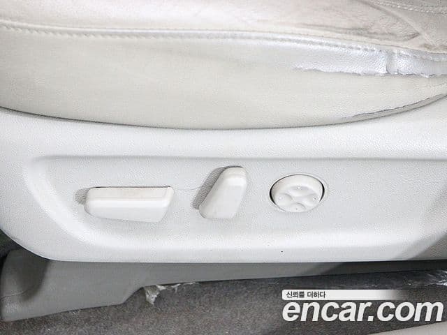 Kia The / новый New Carnival VIP, 2019 14