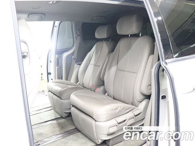 Kia The / новый New Carnival VIP, 2019 15