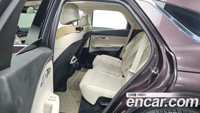 Genesis GV70, 2022 11