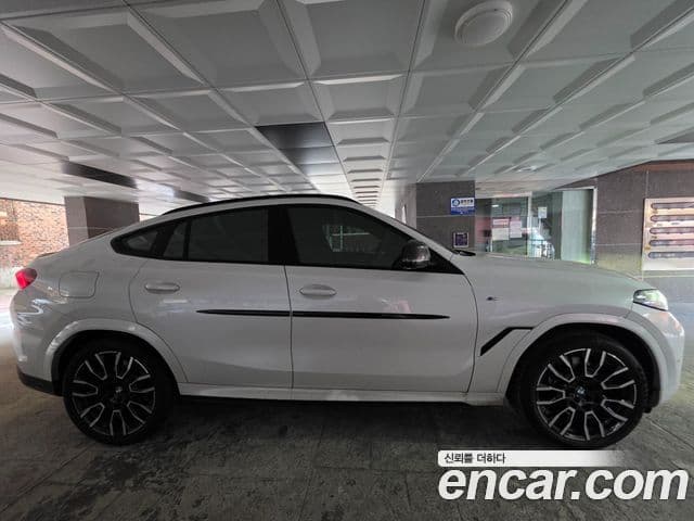 BMW X6 (G06) xDrive40i M Sport, 2024 все фото