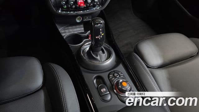 Mini Cooper 클럽맨 2세대, 2021 9
