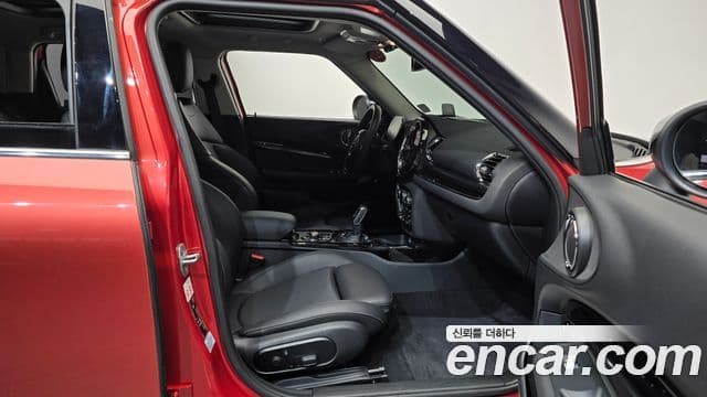 Mini Cooper 클럽맨 2세대, 2021 11