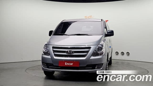 Hyundai Grand Starex Modern, 2017 3