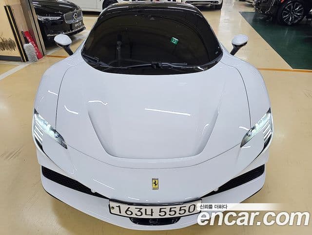 Ferrari SF90 스트라달레, 2022 3