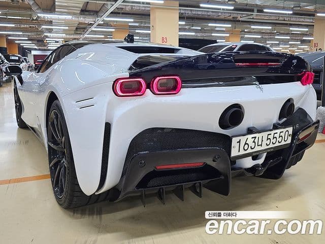 Ferrari SF90 스트라달레, 2022 4