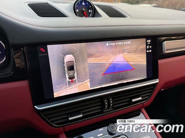 Porsche Cayenne (PO536) 3.0 купе Platinum Edition, 2023 16