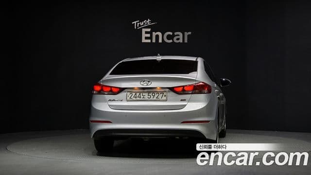 Hyundai Avante AD 1.6 GDI Smart, 2017 4