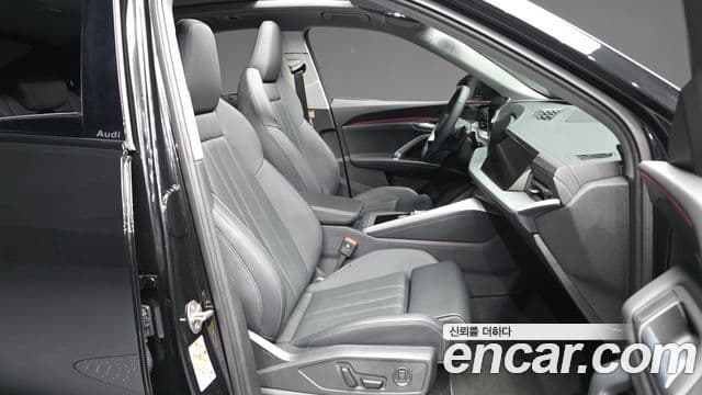 Audi Q5 (80A) 45 TFSI Quattro S Line Sportback, 2025 11