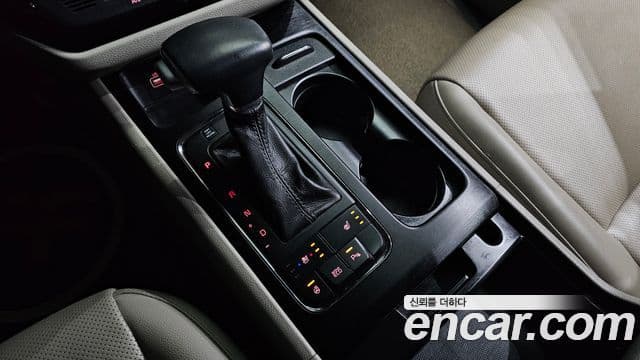 Kia All New Carnival Luxury, 2017 9