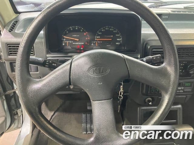 Kia Pride GLXi, 1997 11