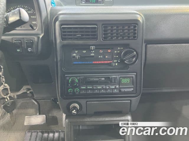 Kia Pride GLXi, 1997 12