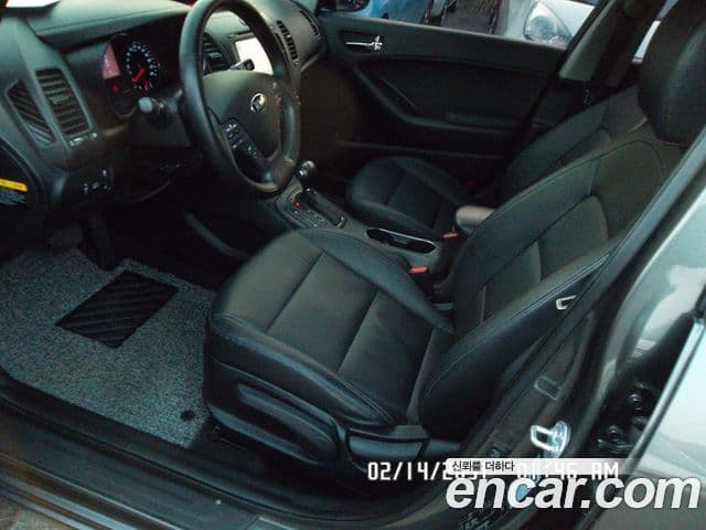 Kia K3 Prestige, 2013 11