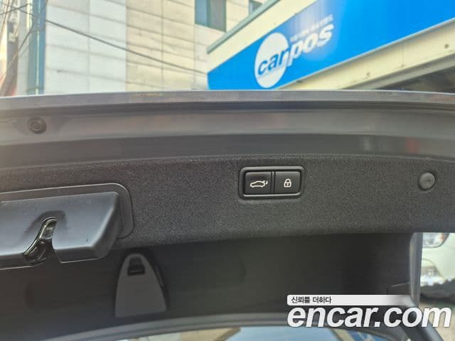 Genesis G80 Premium Luxury, 2017 9